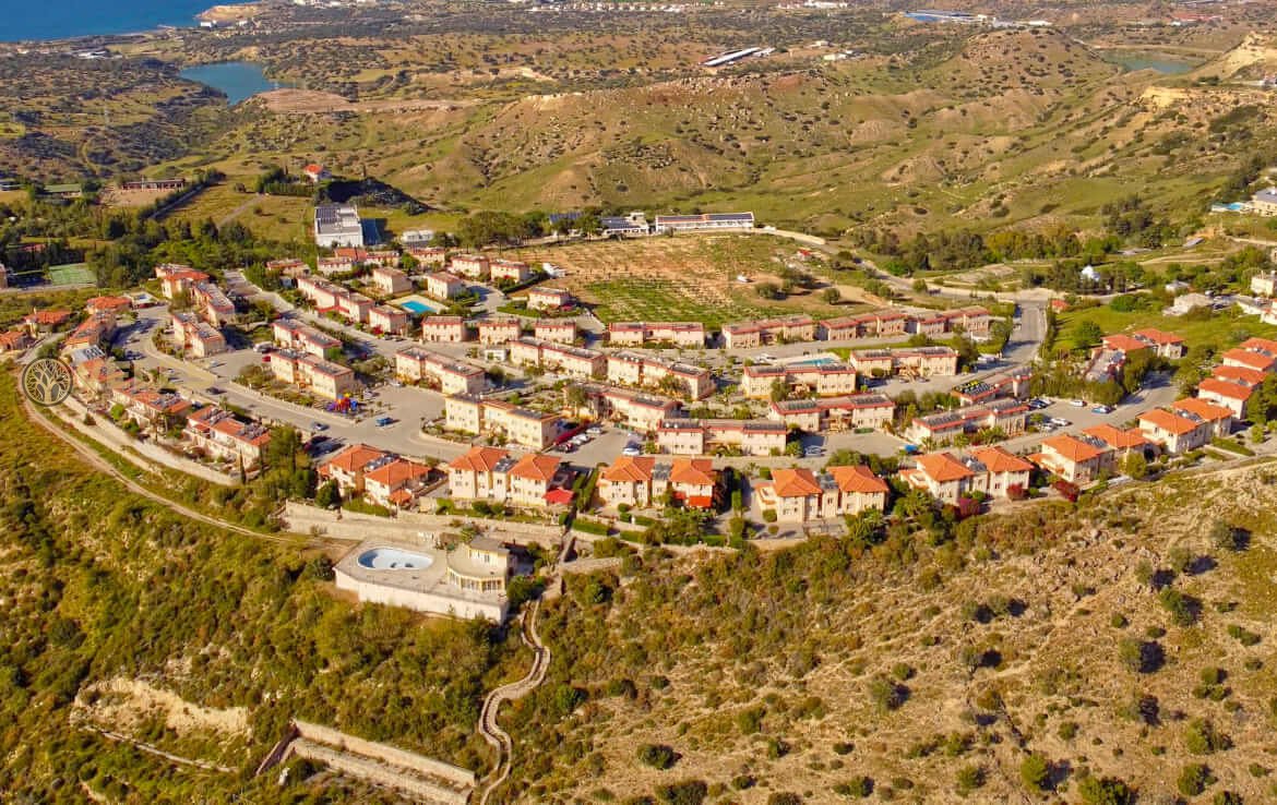 Купить недвижимость на Северном Кипре. SA-1251 Квартира 1+1 в Кирении, Veles, Велес