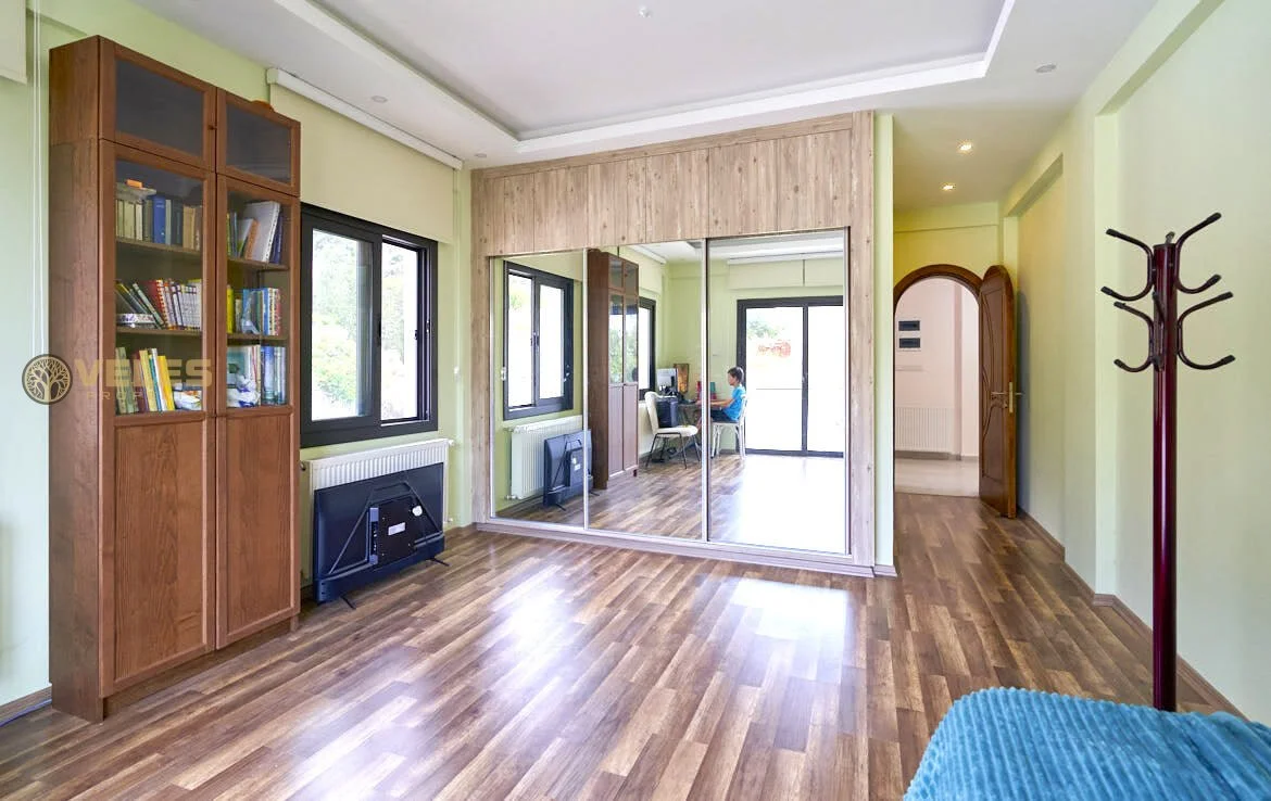 SV-61113 Вилла 6+3 в Беллапаисе - Veles Property