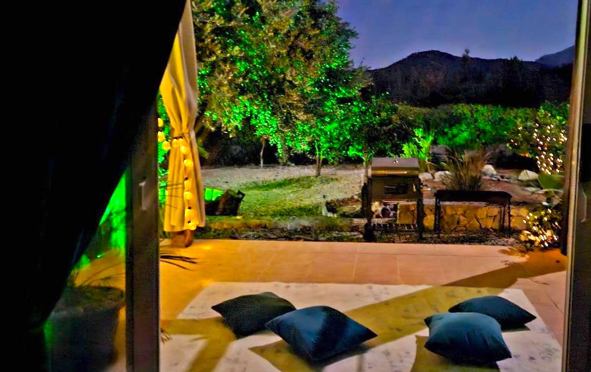 Квартира 2+1 с собственным садом в Sea Terra Reserve