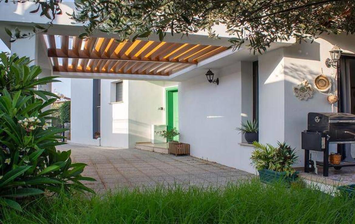 Комфортабельная вилла 3+1 в Доганкой