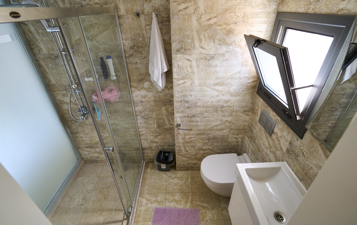 Таунхаус с прямым видом на море в Караоланолу