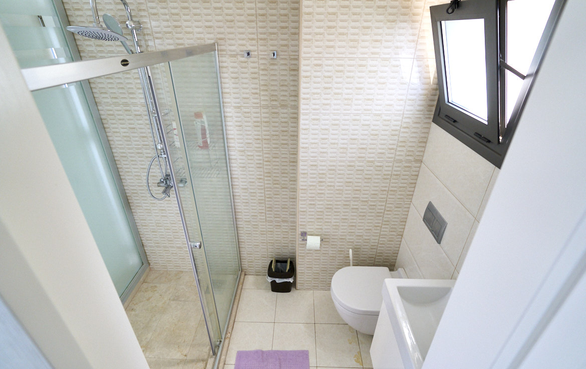 Таунхаус с прямым видом на море в Караоланолу