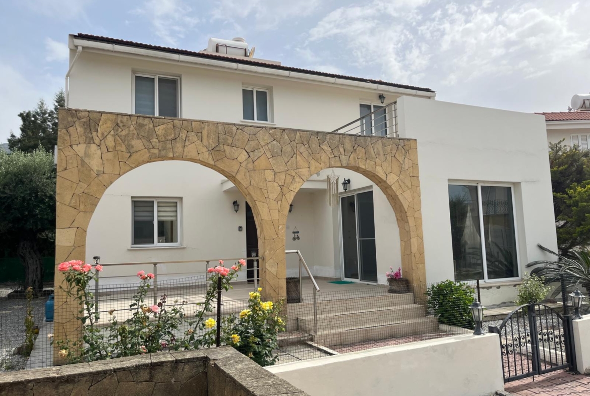 Аренда Виллы 3+1 в Oзанкой